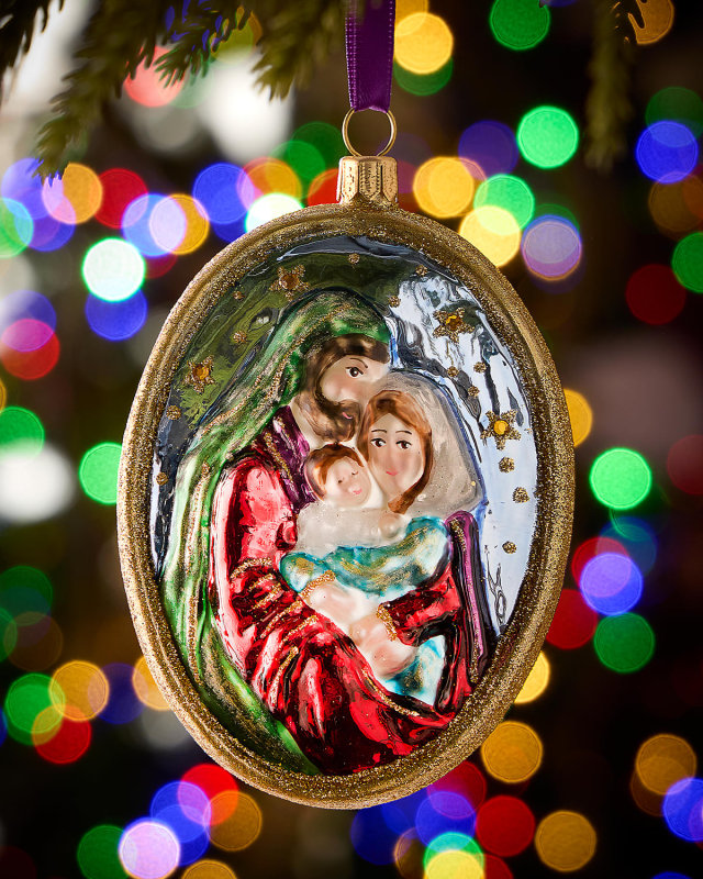 Medallion with The Holy Family Ornament